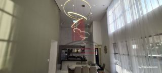 Linda Casa em Condomínio c/ 6 Quartos Gourmet e Piscina