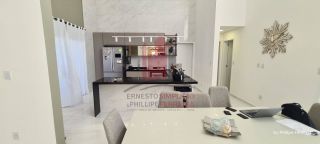 Linda Casa em Condomínio c/ 6 Quartos Gourmet e Piscina