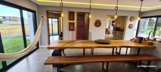 CASA EM CONDOMÍNIO COM PISCINA ESPAÇO GOURMET