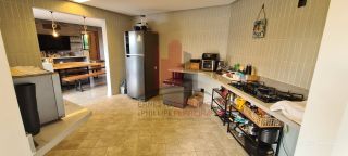 CASA EM CONDOMÍNIO COM PISCINA ESPAÇO GOURMET