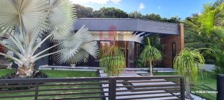 EXCELENTE CASA EM CONDOMÍNIO 4 SUÍTES 190M² ESPAÇO GOURMET E PISCINA