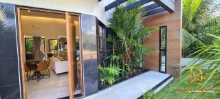EXCELENTE CASA EM CONDOMÍNIO 4 SUÍTES 190M² ESPAÇO GOURMET E PISCINA