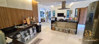 EXCELENTE CASA EM CONDOMÍNIO 4 SUÍTES 190M² ESPAÇO GOURMET E PISCINA