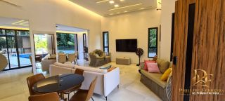 EXCELENTE CASA EM CONDOMÍNIO 4 SUÍTES 190M² ESPAÇO GOURMET E PISCINA