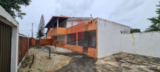 LINDO CASARÃO BEIRA-MAR COM PISCINA NO SOSSEGO