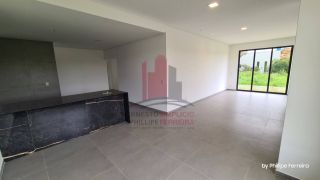 Casa Nova em Condomínio 200m² 3 Suítes 1 Escritório Espaço Gourmet com Jacuzzi