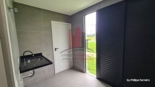 Casa Nova em Condomínio 200m² 3 Suítes 1 Escritório Espaço Gourmet com Jacuzzi