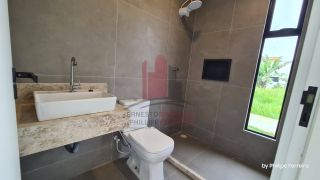 Casa Nova em Condomínio 200m² 3 Suítes 1 Escritório Espaço Gourmet com Jacuzzi