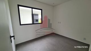 Casa Nova em Condomínio 200m² 3 Suítes 1 Escritório Espaço Gourmet com Jacuzzi