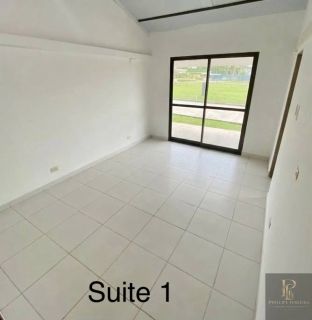 CASA ACONCHEGANTE EM ALDEIA 3 QUARTOS 165m²