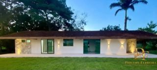 CASA ACONCHEGANTE EM ALDEIA 3 QUARTOS 165m²