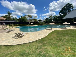 CASA ACONCHEGANTE EM ALDEIA 3 QUARTOS 165m²