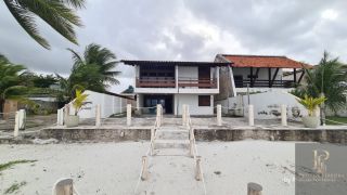 Casa na Beira-Mar da Enseada dos Golfinhos 6 Quartos