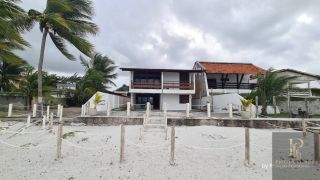 Casa na Beira-Mar da Enseada dos Golfinhos 6 Quartos