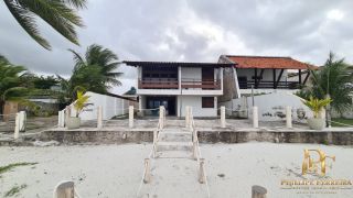 Casa na Beira-Mar da Enseada dos Golfinhos 6 Quartos