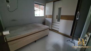 Casa em Condomínio com Piscina 4 Quartos 250m²