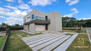 Casa em Aldeia com 4 Suítes 280m² em Condomínio Fechado