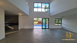 Casa em Aldeia com 4 Suítes 280m² em Condomínio Fechado