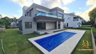 Casa em Aldeia com 4 Suítes 280m² em Condomínio Fechado
