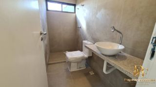 Casa em Aldeia com 4 Suítes 280m² em Condomínio Fechado