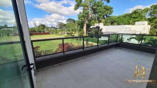 Casa em Aldeia com 4 Suítes 280m² em Condomínio Fechado