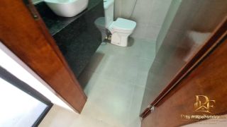 Casa em Condomínio com Lago e Muita Natureza