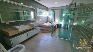 Casa em Excelente Condomínio em Aldeia 420m² 5 Quartos 4 Suítes