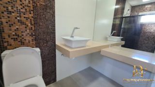 Casa em Excelente Condomínio em Aldeia 420m² 5 Quartos 4 Suítes