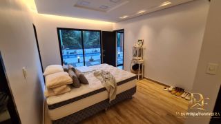 CASA TÉRREA EM CONDOMÍNIO 4 SUÍTES 190M² ESPAÇO GOURMET E PISCINA