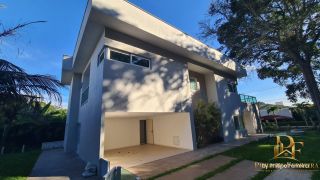 Locação - Casa em Excelente Condomínio em Aldeia 420m² 5 Quartos 4 Suítes