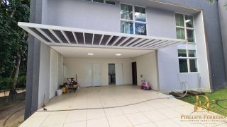 Casa à Venda em Aldeia com Terraço Gourmet e Piscina Vista p/ Mata