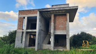Casa em Condomínio Alameda dos Ipés em Obra parada