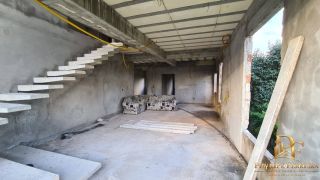 Casa em Condomínio Alameda dos Ipés em Obra parada