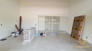 Casa em Fase de Acabamento com 4 Quartos sendo 1 Suíte Master