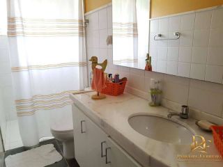 Locação - Casa em Cond. em Aldeia 4 Quartos 2 Suítes 170m²