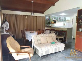 Locação - Casa em Cond. em Aldeia 4 Quartos 2 Suítes 170m²