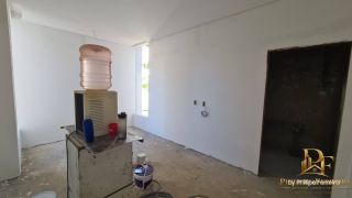 Linda Casa Térrea com 192m² 3 Suítes