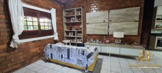 Chácara em Aldeia com 9000m² 3 Casas Piscina Espaço Gourmet