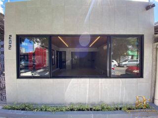 Casa comercial / empresarial 390m² próxima à Av. Caxangá – ideal para clínica, empresa ou república