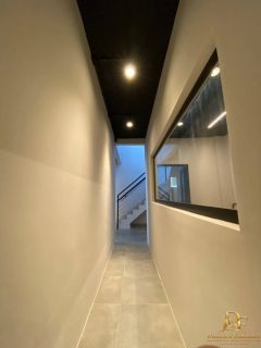 Casa comercial / empresarial 390m² próxima à Av. Caxangá – ideal para clínica, empresa ou república