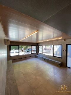 Casa comercial / empresarial 390m² próxima à Av. Caxangá – ideal para clínica, empresa ou república