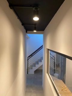 Casa comercial / empresarial 390m² próxima à Av. Caxangá – ideal para clínica, empresa ou república