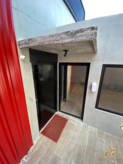 Casa comercial / empresarial 390m² próxima à Av. Caxangá – ideal para clínica, empresa ou república