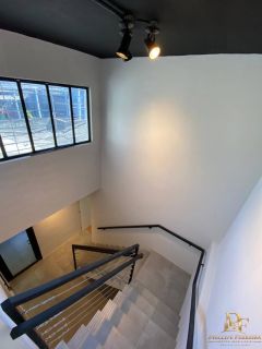 Casa comercial / empresarial 390m² próxima à Av. Caxangá – ideal para clínica, empresa ou república