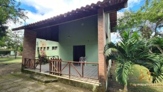 Locação - Casa em Condomínio 3 Quartos com Piscina