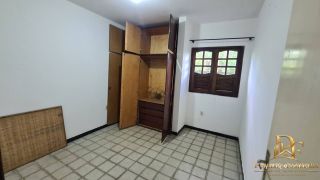 Locação - Casa em Condomínio 3 Quartos com Piscina