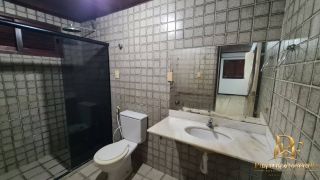 Locação - Casa em Condomínio 3 Quartos com Piscina