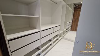 Casa em Condomínio 4 Suítes Piscina e Mini Lago