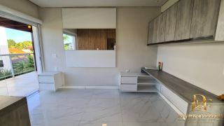 Casa em Condomínio 4 Suítes Piscina e Mini Lago