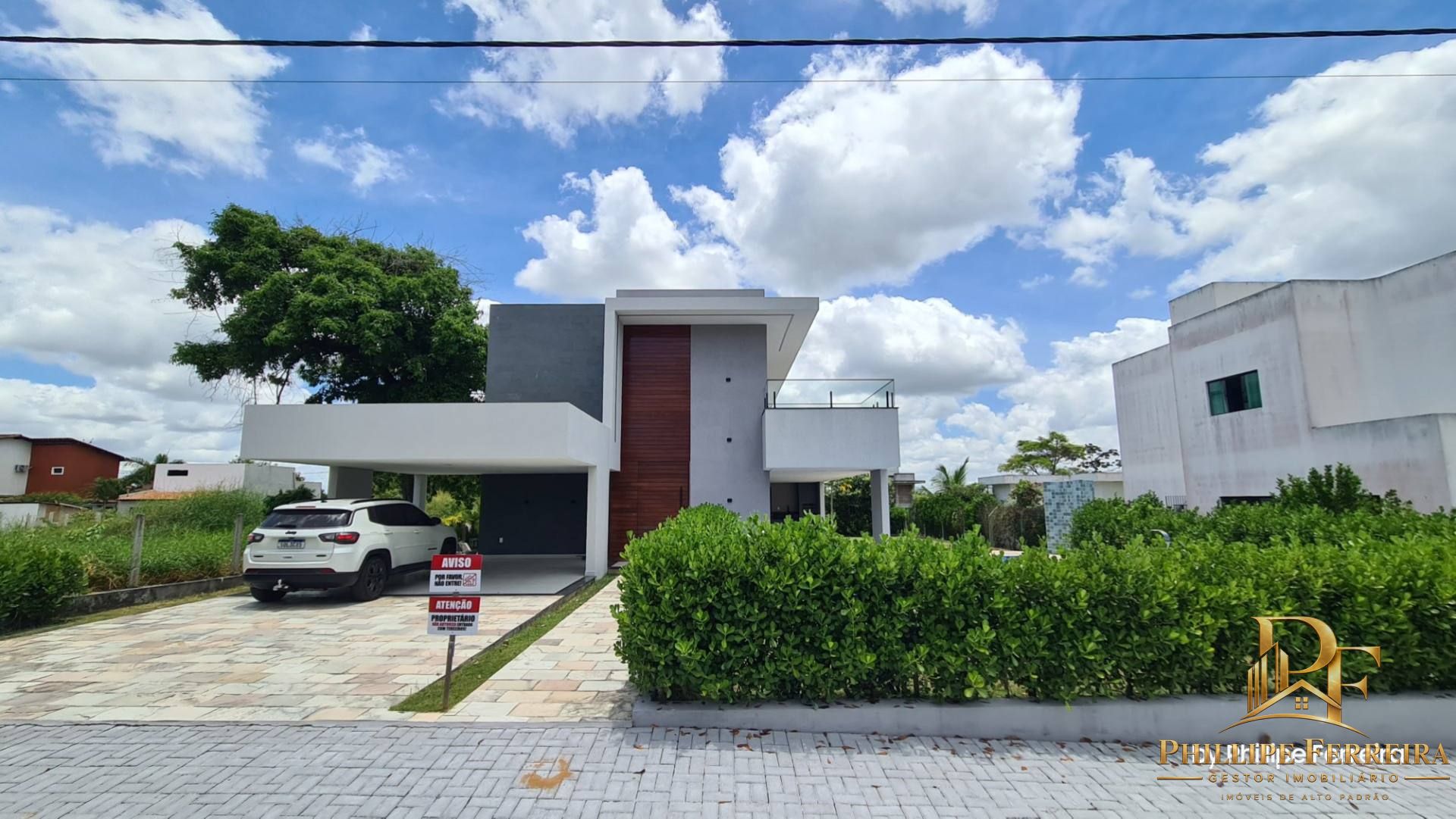 Casa Alto Padrão em Condomínio 3 Suítes + 1 Quarto Piscina e Terraço Gourmet